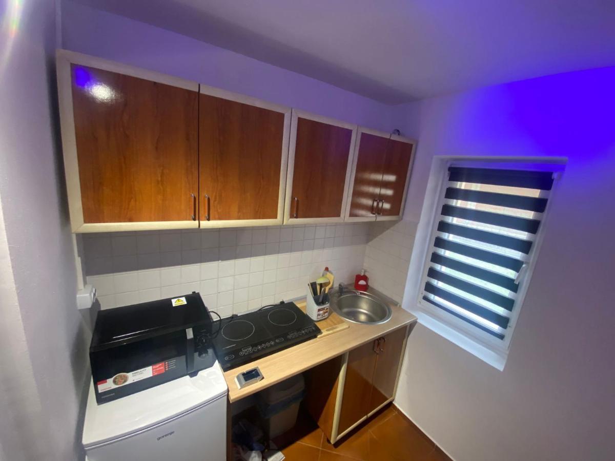 Andi 1-Apartament 2 Camere 伯伊莱海尔库拉内 外观 照片